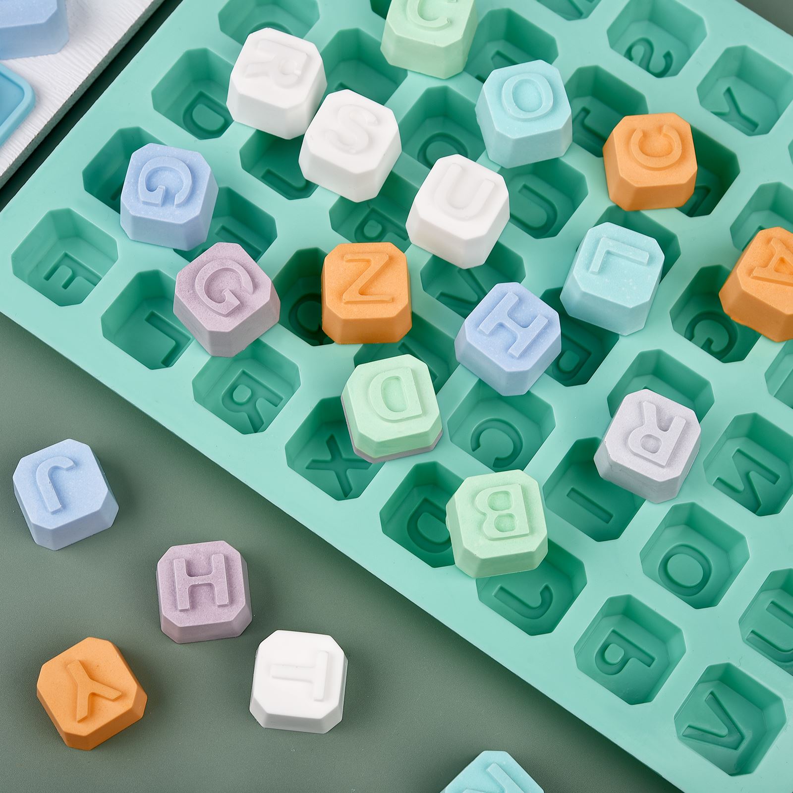 48-Buchstaben Enghish Alphabet – Melt Pour Soap Base Bewertung und Preis